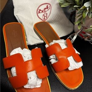 Hermes Orange Luxury Sandals Iconic H Design in 39